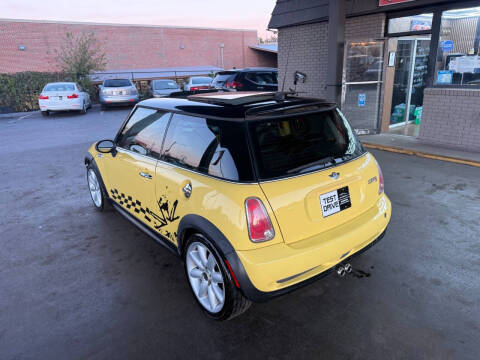 2005 MINI Cooper S