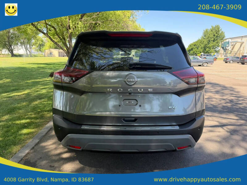 2022 Nissan Rogue SV