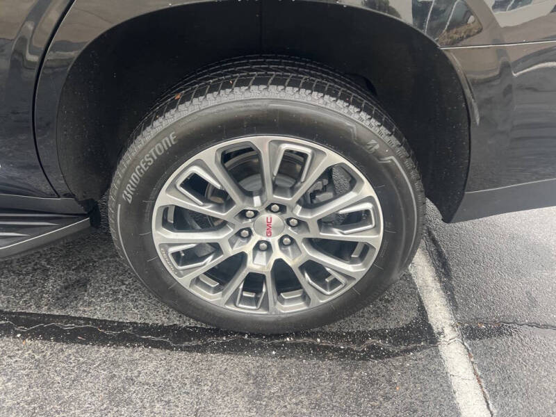 2025 GMC Yukon Denali