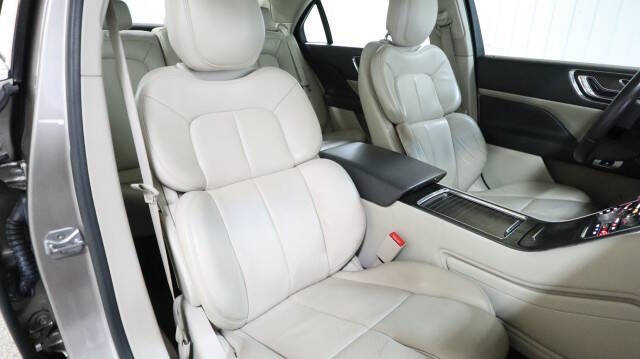 2018 Lincoln Continental Select