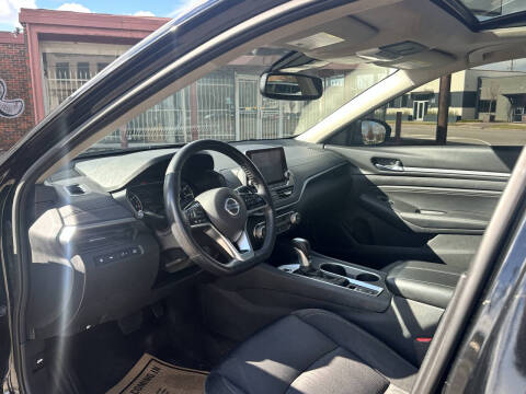 2019 Nissan Altima 2.5 SR