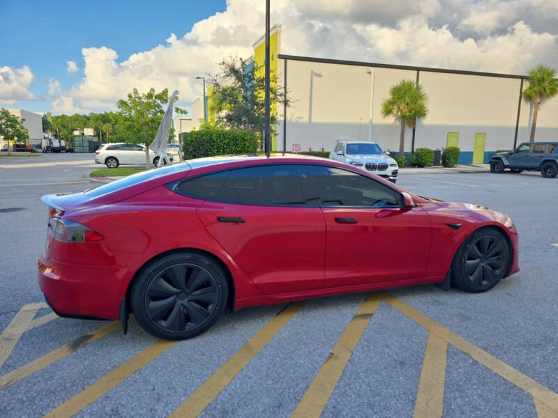 2021 Tesla Model S Plaid