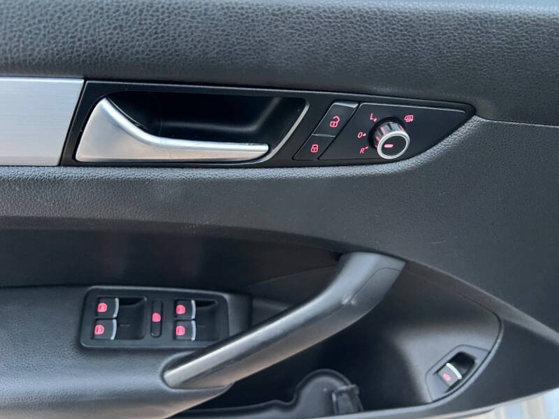 2013 Volkswagen Passat SE PZEV