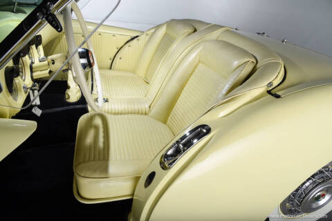1954 Kaiser Darrin
