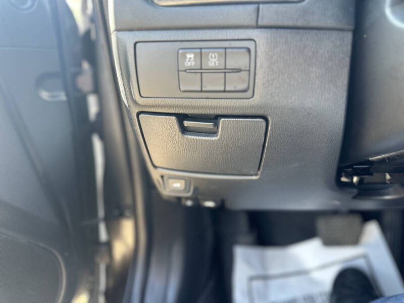 2015 Mazda MAZDA6 i Sport