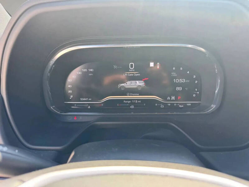 2022 GMC Yukon SLT