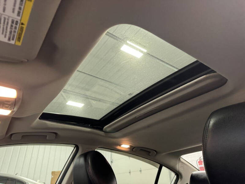 2012 Nissan Altima 3.5 SR