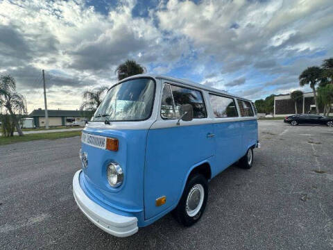 1973 Volkswagen Bus