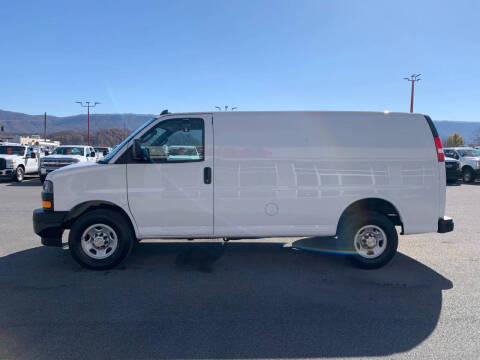 2021 Chevrolet Express 2500