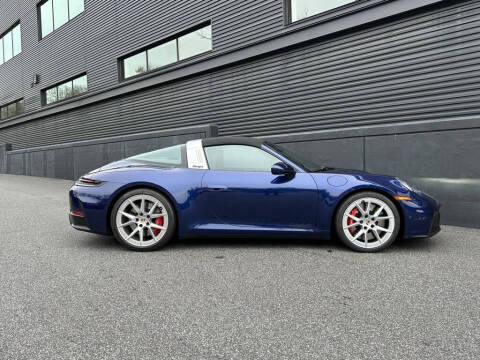 2025 Porsche 911 Targa 4 GTS