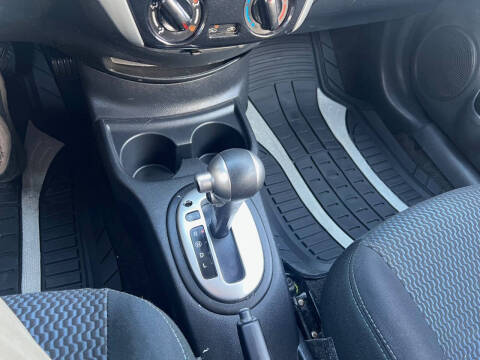 2016 Nissan Versa Note SV