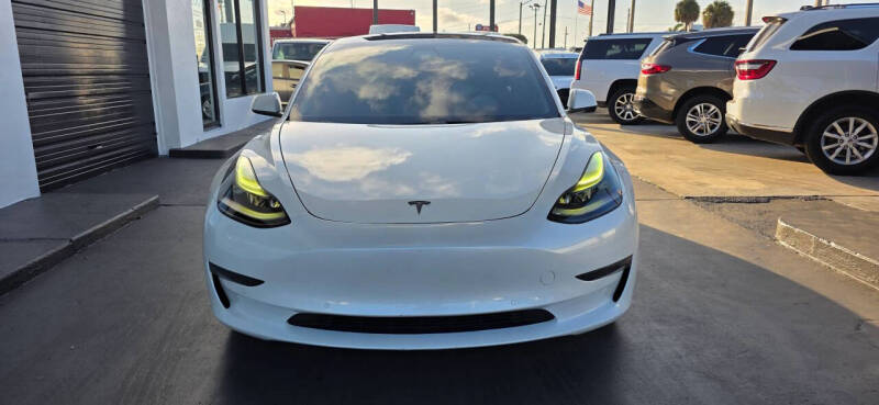 2021 Tesla Model 3 Standard Range Plus
