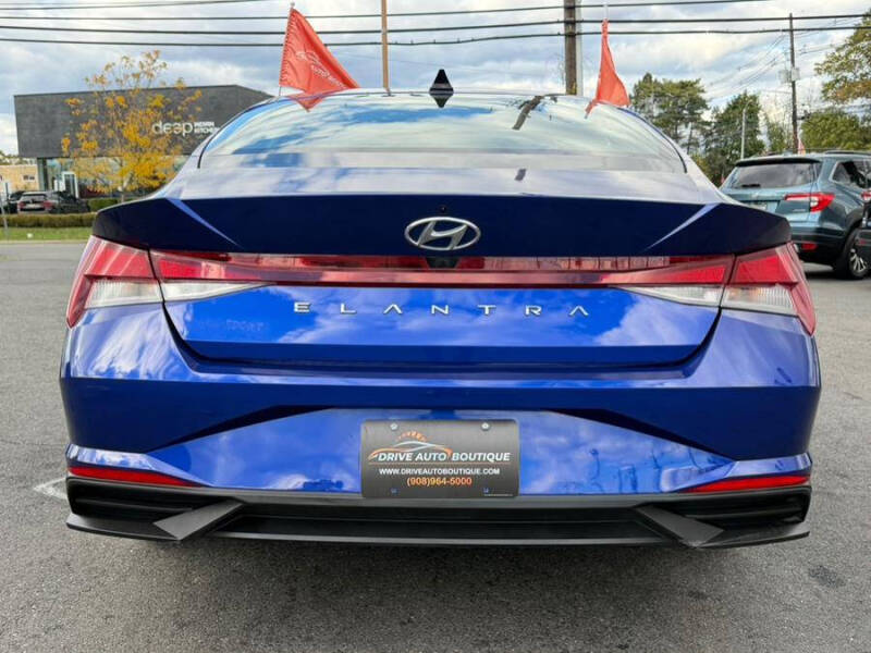 2023 Hyundai Elantra