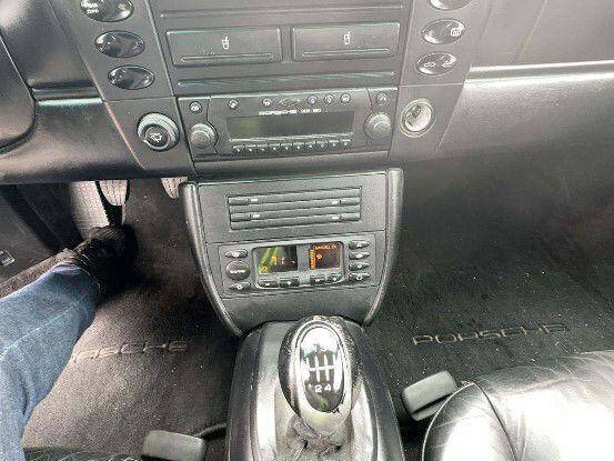 2001 Porsche 911 Carrera