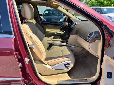 2010 Mercedes-Benz GL-Class GL 550 4MATIC