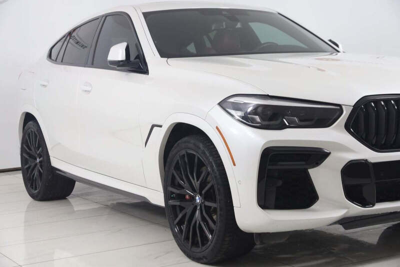 2022 BMW X6 xDrive40i