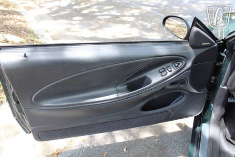 2001 Ford Mustang
