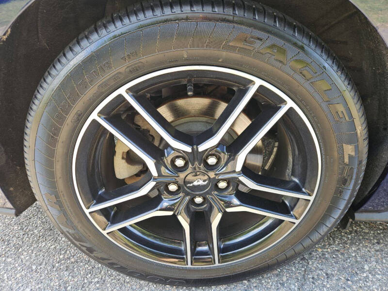 2019 Ford Mustang EcoBoost