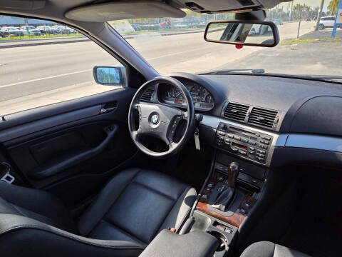 2005 BMW 3 Series 325i