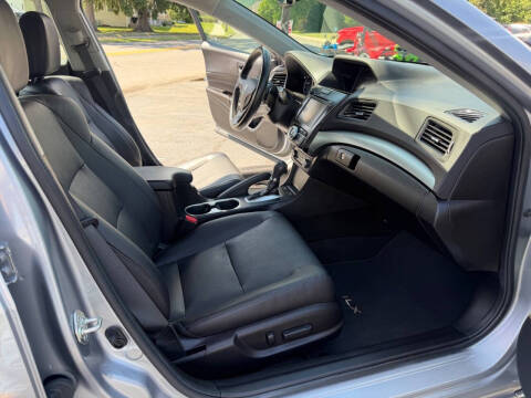 2017 Acura ILX w/Tech