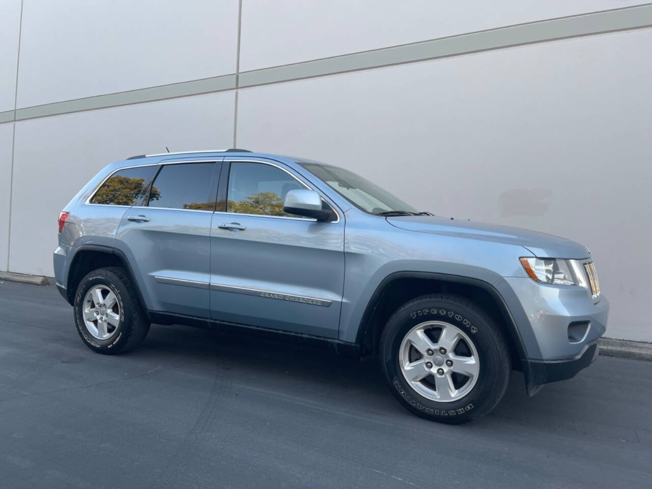 2012 Jeep Grand Cherokee for sale at los primos motors in San Jose, CA