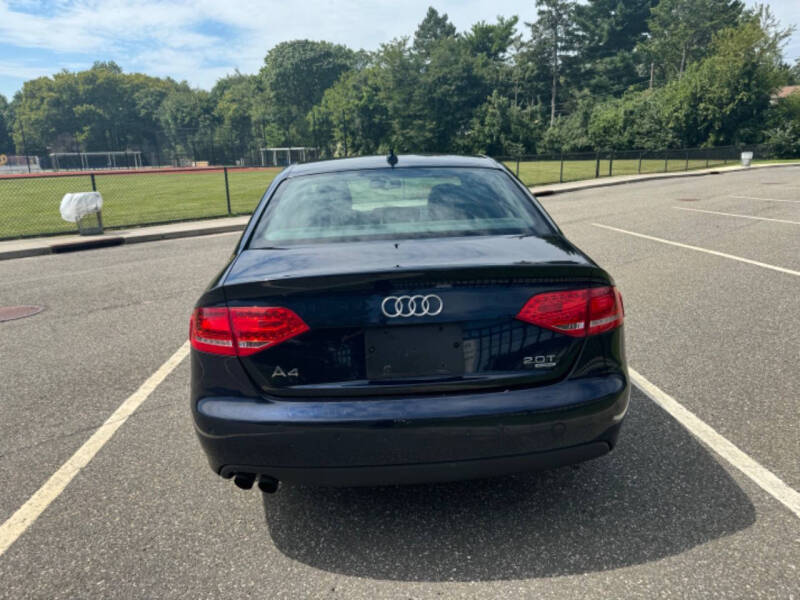 2011 Audi A4 2.0T quattro Prestige