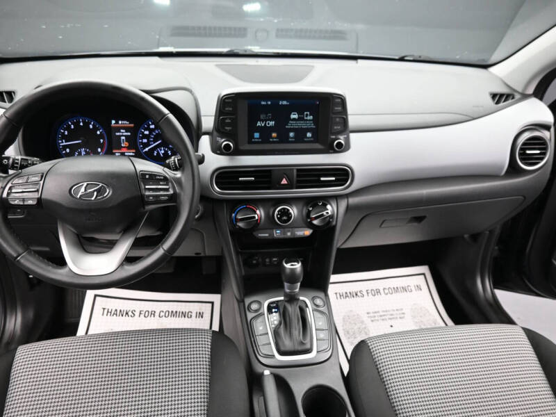 2020 Hyundai Kona SEL Plus