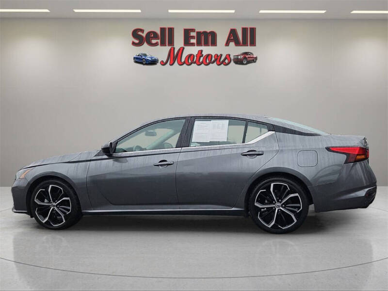 2023 Nissan Altima 2.5 SR