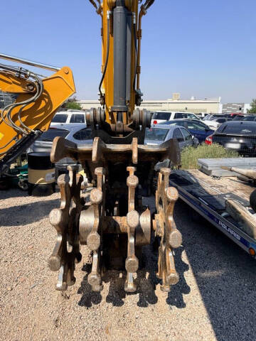 2023 XCMG XE300U