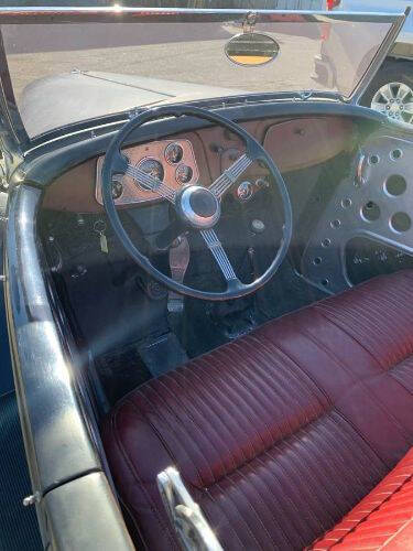 1933 Ford Roadster