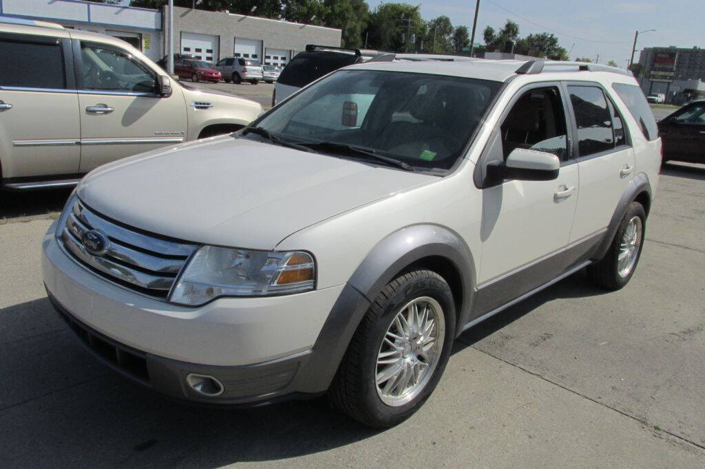 2009 Ford Taurus X for sale at United Car Company in Detroit, MI