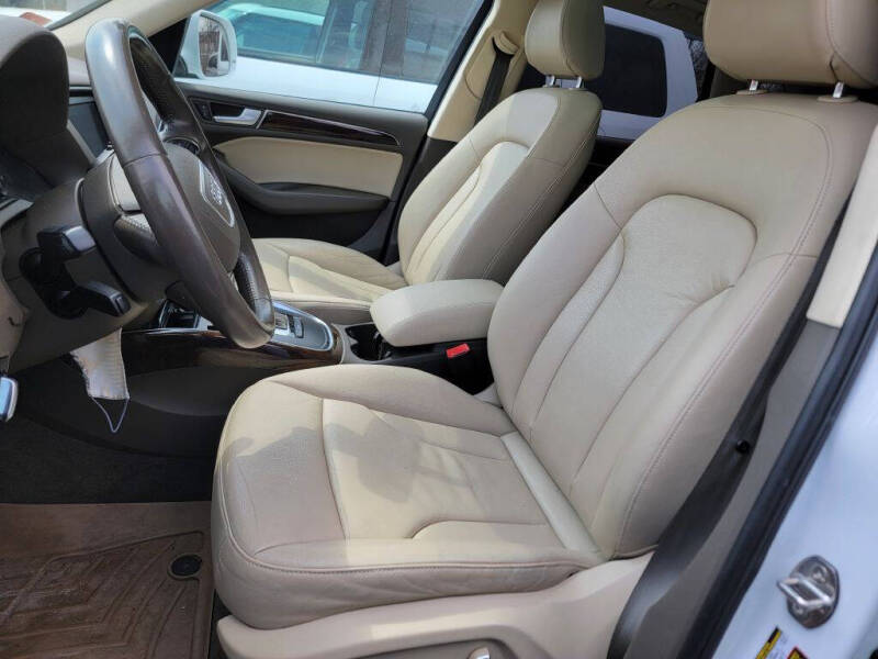 2013 Audi Q5 2.0T quattro Premium