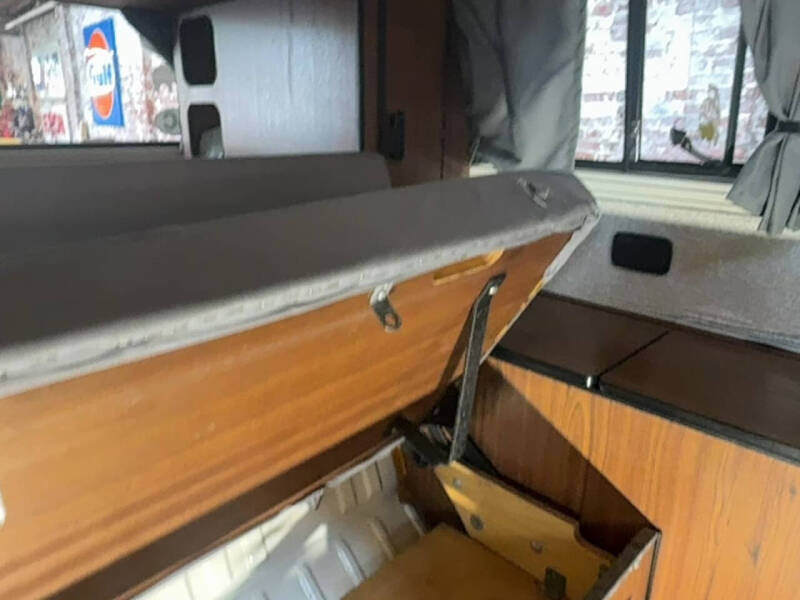 1977 Volkswagen Type 2