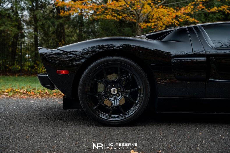 2005 Ford GT
