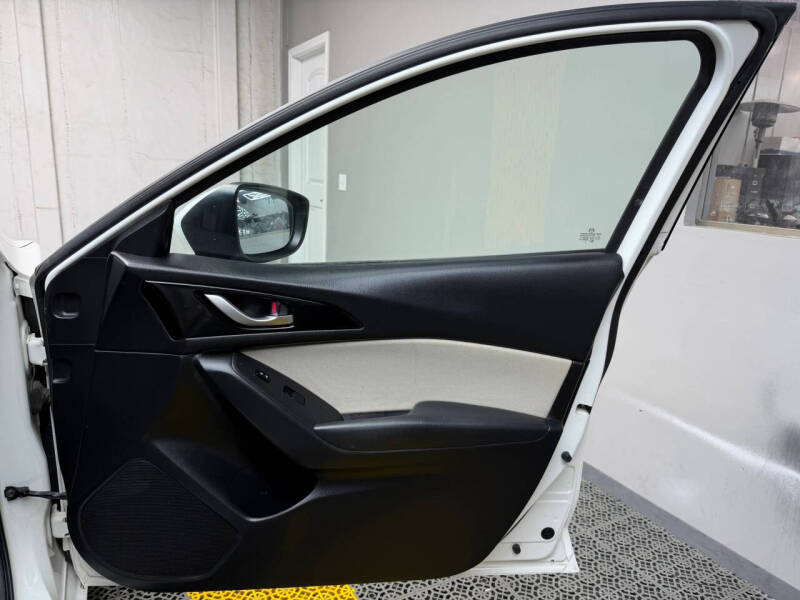 2014 Mazda MAZDA3 i Sport