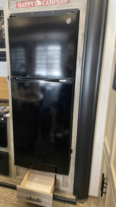 2022 Forest River ARCTIC WOLF