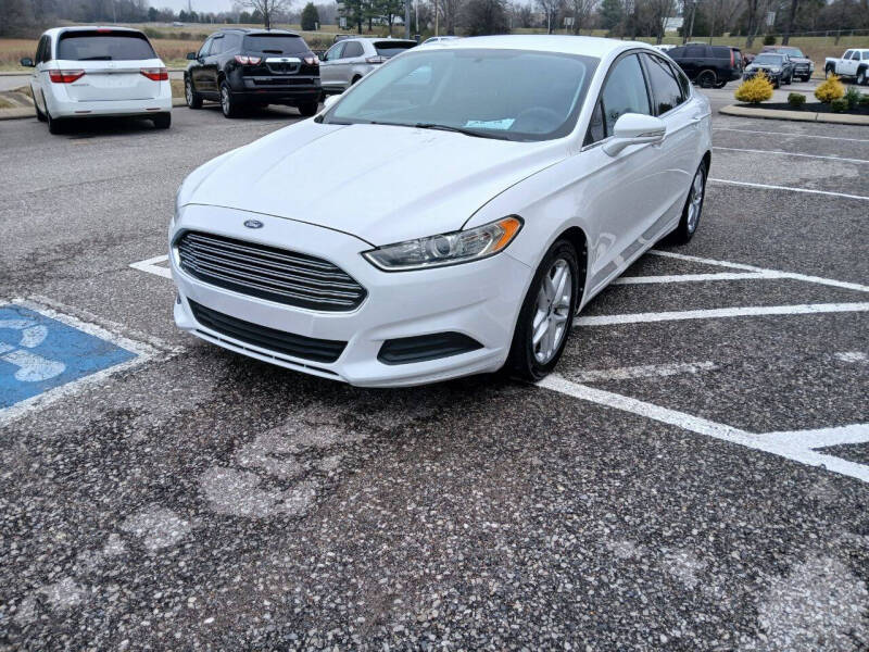 2016 Ford Fusion SE