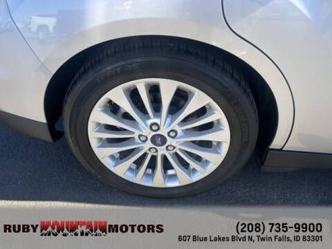 2017 Ford C-MAX Hybrid SE