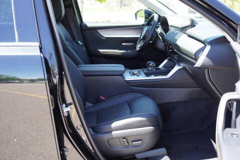 2025 Mazda CX-70 Plug-in Hybrid Premium