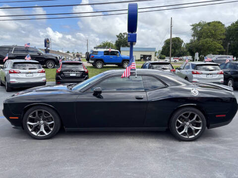 2015 Dodge Challenger SXT Plus