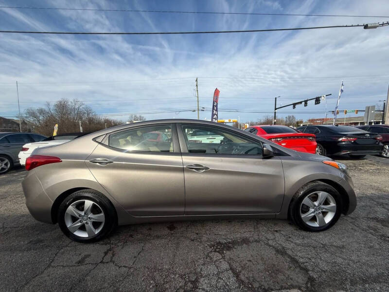 2012 Hyundai Elantra