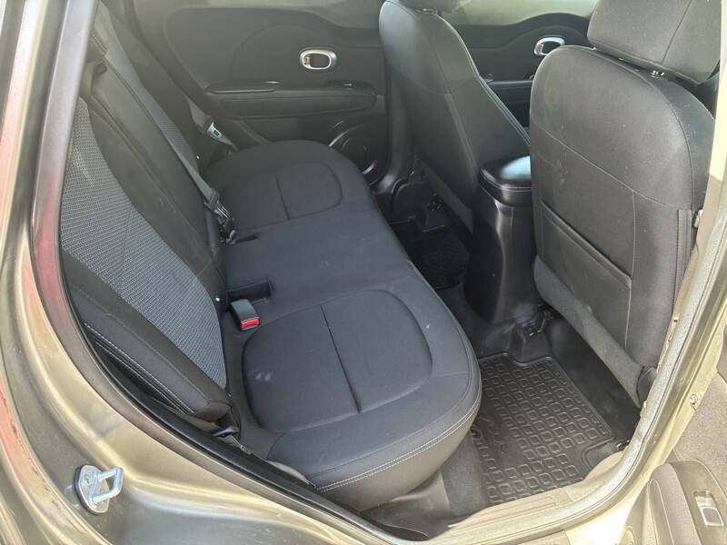 2019 Kia Soul +