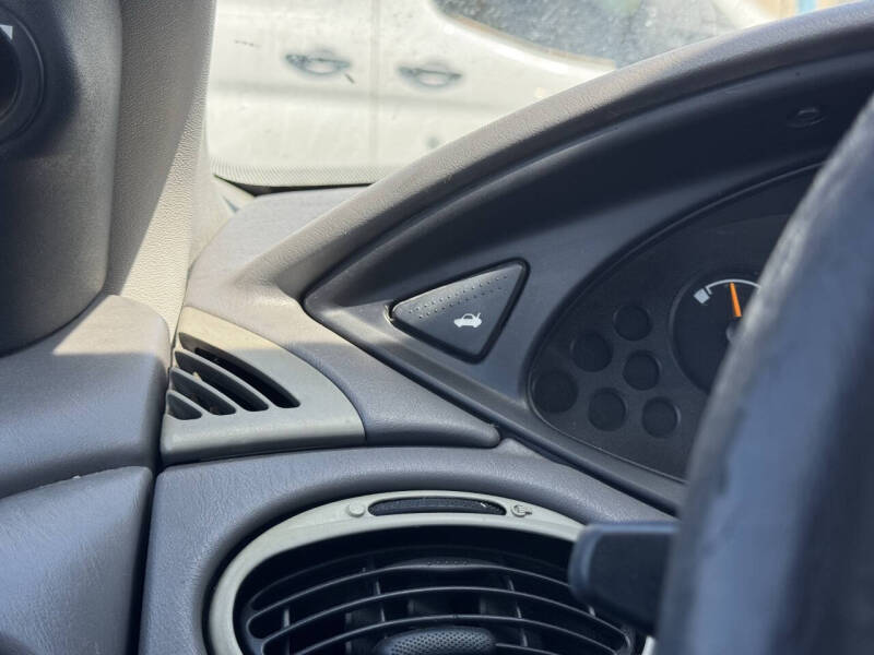 2003 Ford Focus SE