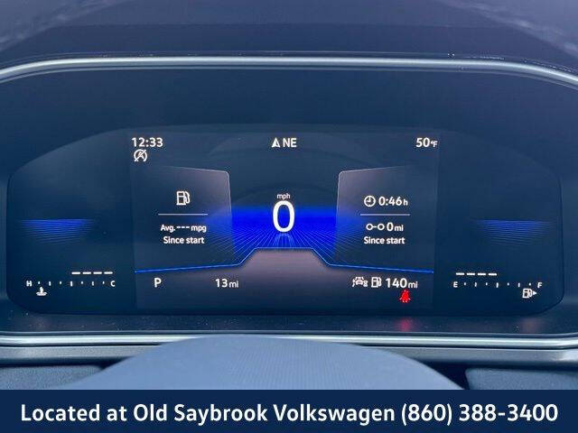 2025 Volkswagen Taos SE Black