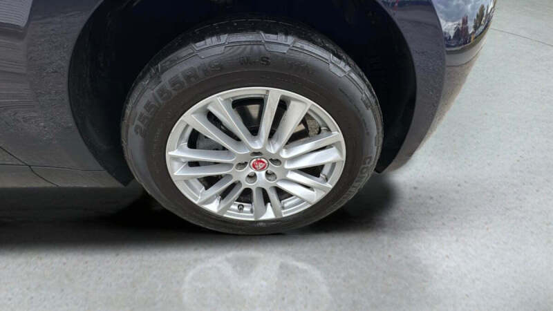 2017 Jaguar F-PACE 35t Prestige