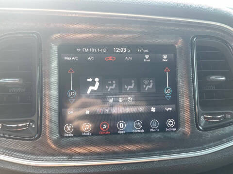 2017 Dodge Challenger SXT