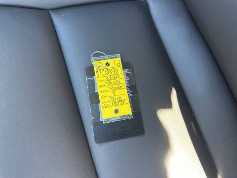 2024 Tesla Model Y Long Range