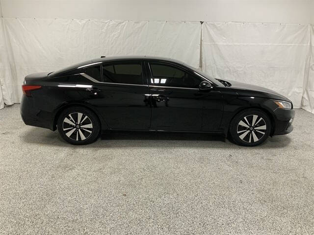 2022 Nissan Altima 2.5 SL