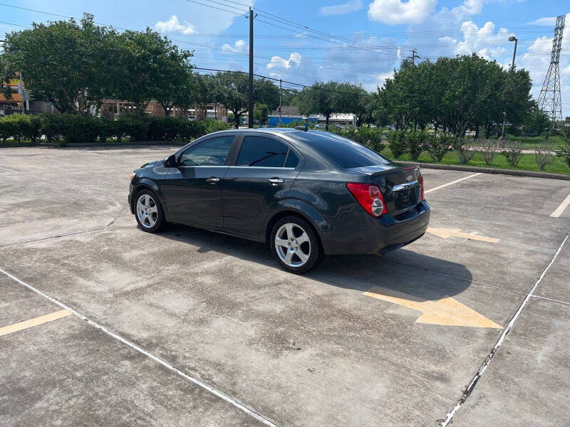 2016 Chevrolet Sonic LTZ Auto