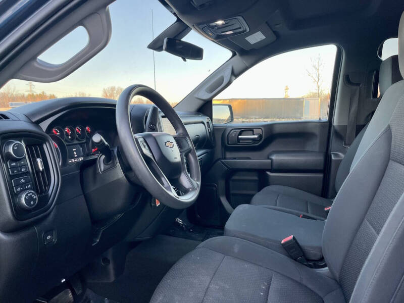 2020 Chevrolet Silverado 1500 Custom